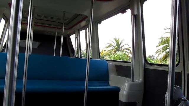 Walt Disney World Express Monorail W/ Traffic Clearance Walt  Disney World, Orlando Florida