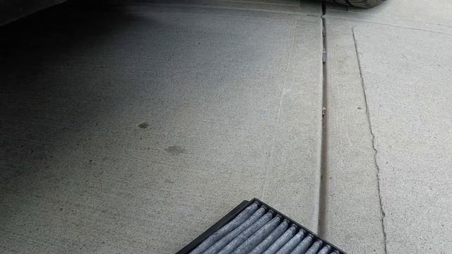2013 Mazda 3 Cabin Air Filter Change смотреть онлайн