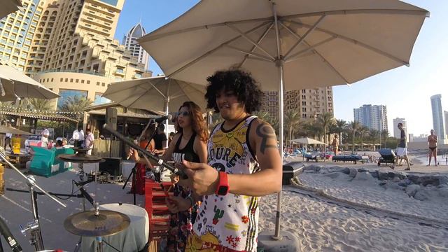 Party Jam - Chickeen Masala Live At The Fairmont Ajman UAE