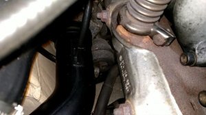 Расположение вакуумных трубок управления турбины VW LT 35 2.5 TDI AHD 75kw-102