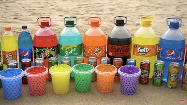 Эксперимент с большой колой, фантой, спрайтом, Mountain Dew, орбизом и другими напитками