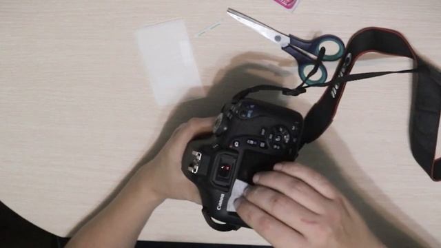Клею защитное стекло на цифровой фотоаппарат смотреть онлайн