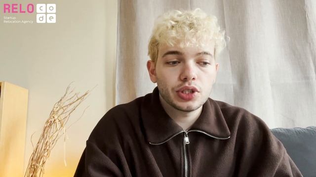 Переезд во Францию на ПМЖ - Сколько стоит ВНЖ Франции через открытие компании смотреть онлайн