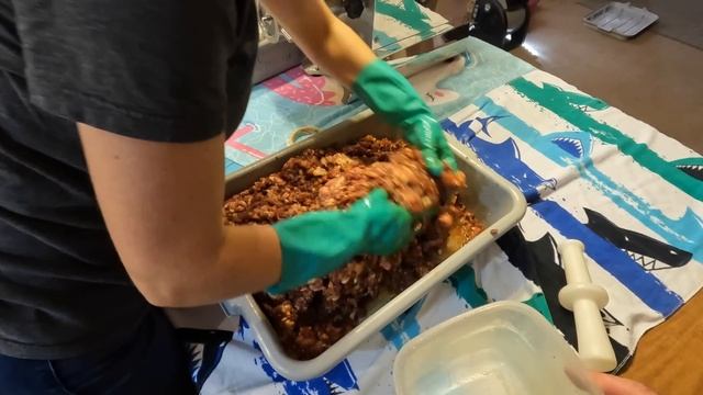 How to Make Snack Sticks! Venison Processing at Home. DIY смотреть онлайн