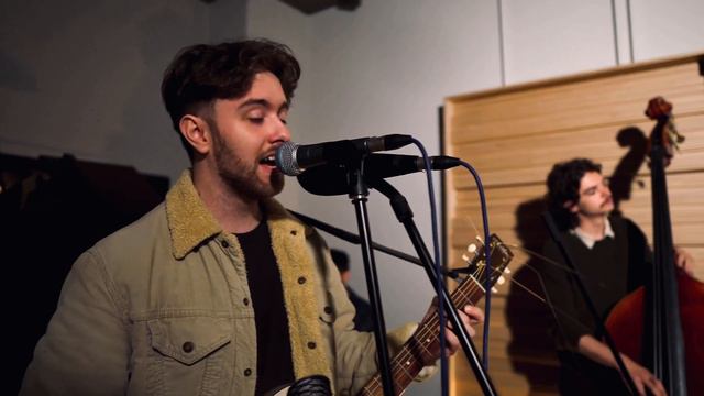 Gary Hunt - In Another Life (Live Studio Session) смотреть онлайн