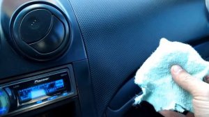 Как натереть пластик в автомобиле до блеска. Полировка пластика салона своими руками
