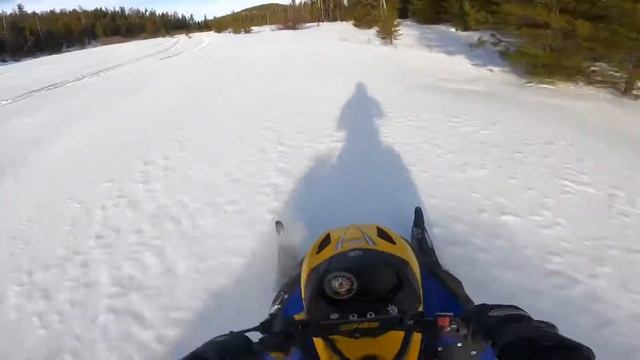 Skidoo Highmark 1000 смотреть онлайн