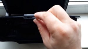 Ремонт верхнего вещевого ящика на форд фьюжн.