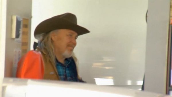 Negotiating And Making Oddball Purchases ? | Cash Cowboys | House to Home