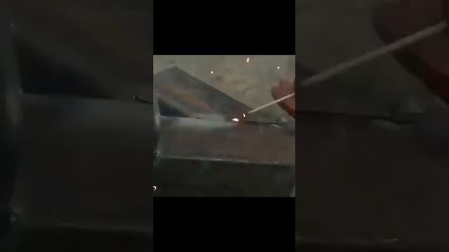 Кераксиз металдан ажойиб печка ясаш Печка ракета Компакт. Compact rocket stove смотреть онлайн