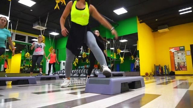 ZUMBA Красных Партизан смотреть онлайн