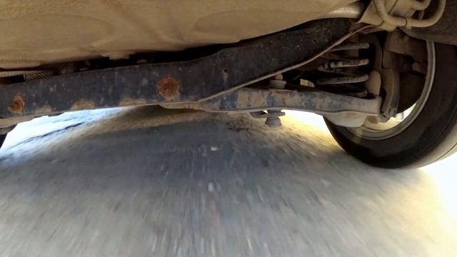 Металлический стук дребезг задней подвески Ford Focus 2 Что же это стучит? Тормозная колодка!