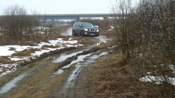 Ниссан Патфайндер