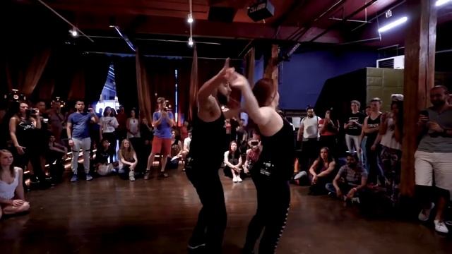 Clinton & Cristi Brazilian Zouk Demo in Seattle's Northwest Zouk Fest. смотреть онлайн
