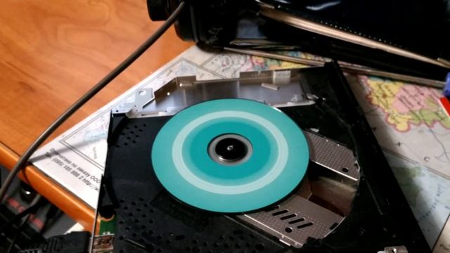 Разобрал DVD+RW привод. смотреть онлайн