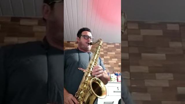 He Ain't Heave He's My Brother The Hollies no sax tenor смотреть онлайн