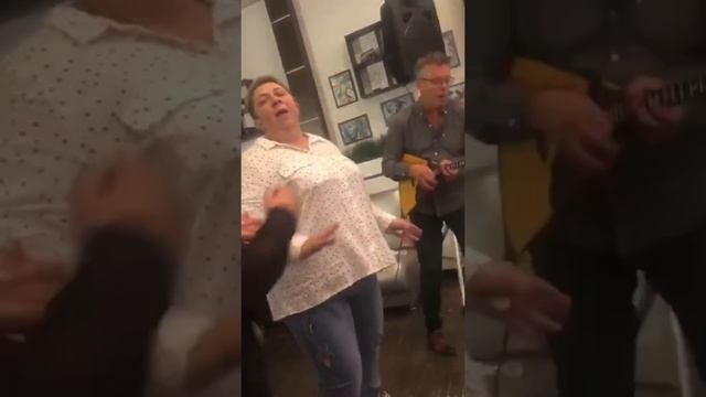 Возбуждающий Чардаш! смотреть онлайн