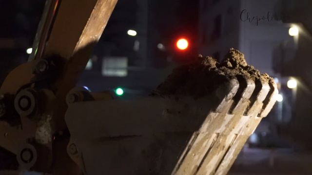 Как ремонтируют дороги в Японии Замена водопроводных труб! (2018) смотреть онлайн