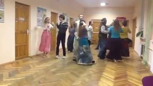 Танцы на вечерках смотреть онлайн
