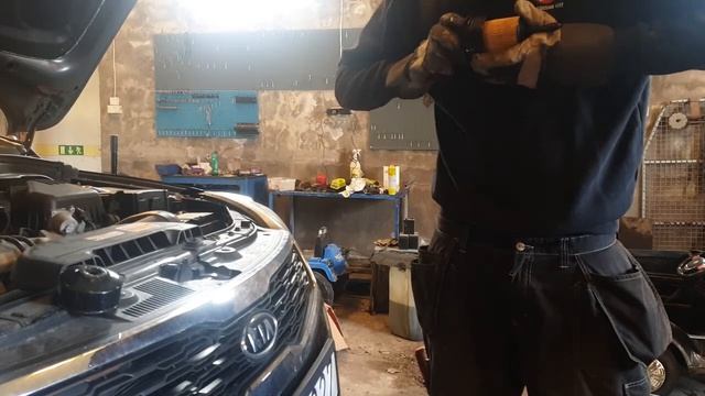 Under the Hood: DIY Oil Change for Kia Ceed 2011 | Easy Step-by-Step Guide смотреть онлайн