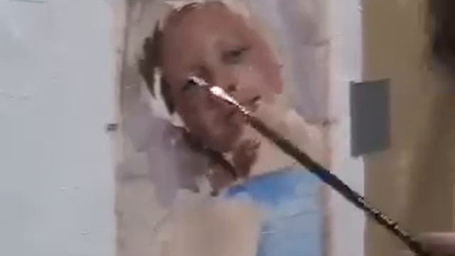 Portrait Painting of Ashley смотреть онлайн