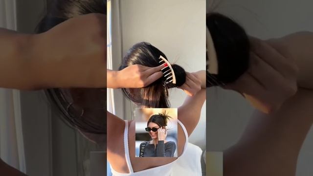 CLAW CLIP HAIRSTYLE TUTORIAL | Kendall Jenner смотреть онлайн
