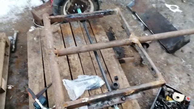 Начал делать самодельную сеялку для мотоблока смотреть онлайн