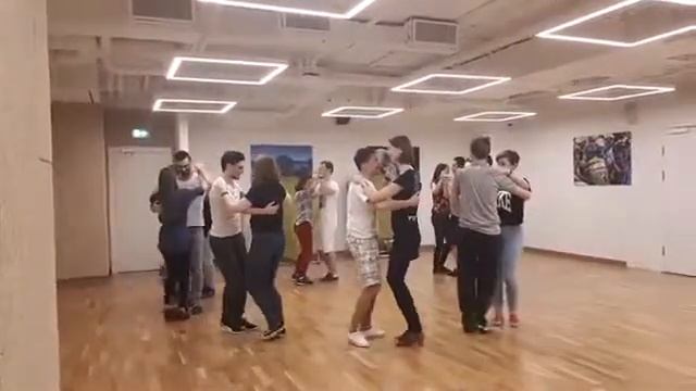 Бачата руэда - проба пера смотреть онлайн