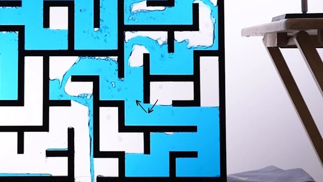 Can water solve a maze? смотреть онлайн
