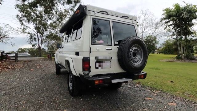 78 Series Troop Carrier with Alu-cab roof conversion pre-rego смотреть онлайн