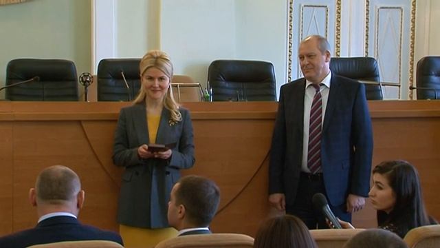Юлия Светличная встретилась с коллективом прокуратуры Харьковской области смотреть онлайн