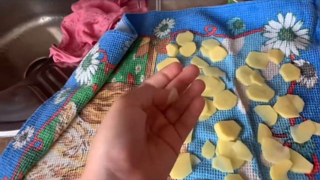 Готовлю Чипсы в микроволновке￼ смотреть онлайн