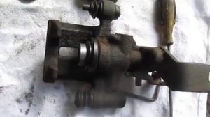 мазда задний суппорт