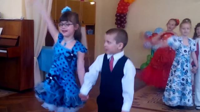 выпускной в саду №35 город Борисов, Беларусь смотреть онлайн