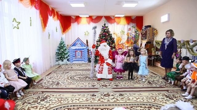 Стихи на новый год . Дед мороз и дети . смотреть онлайн