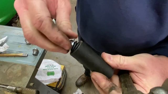 How to Replace Brake Caliper Pins and Boots смотреть онлайн