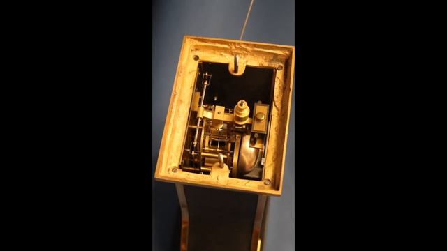 Rare Steam Hammer Animated Industrial Clock смотреть онлайн
