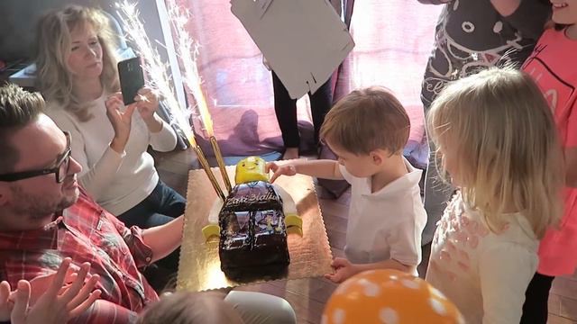 НУ ОЧЕНь СЕМЕЙНЫЙ ВЛОГ ♡ [OSIA] смотреть онлайн