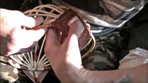 Плетение белорусской корзины из ивового прута