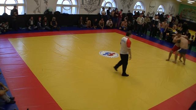 7.11.15 Чемпионат Проф Боевое Самбо (большой ковер) смотреть онлайн