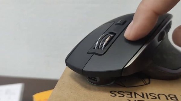 Обзор Беспроводная мышка Logitech MX Master