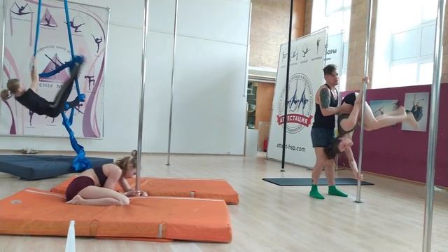 EKATERINA FALCON POLE TRAINING, NEW LEVEL смотреть онлайн