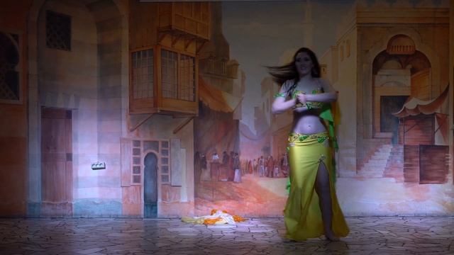 Julia Gaspar Bellydance | Shahrazad | Karácsonyi táncvarázs 2018 Budapest Hungary смотреть онлайн