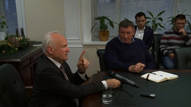 Черный квадрат Малевича — не просто так! смотреть онлайн