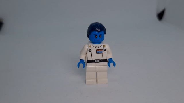 LEGO Star Wars Thrawn Minifigure Review! Why Is It RARE? смотреть онлайн