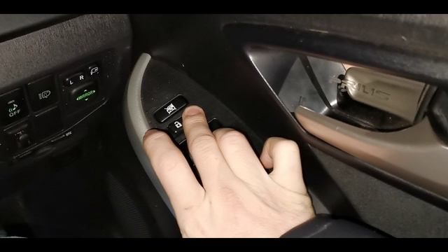 Обучение автоматическому поднятию стекол приус 30 при постановке на охрану