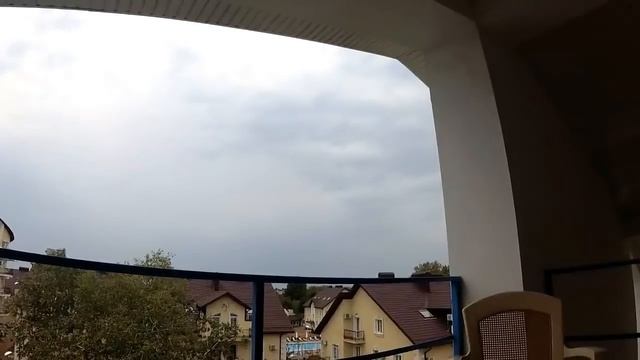 АНАПА жд вокзал Люди-ЗАСРАНЦЫ! ГРЕЕМСЯ в бассейне) смотреть онлайн