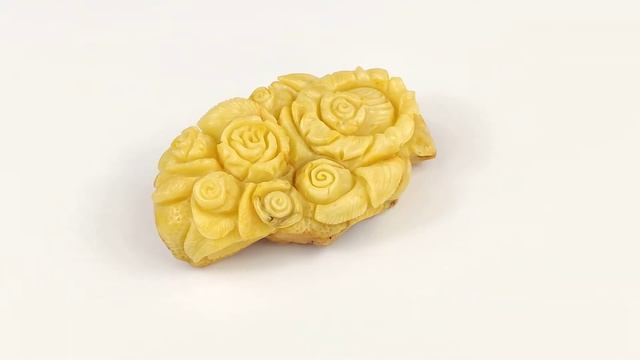 Exclusive Baltic amber amulet of Rose смотреть онлайн