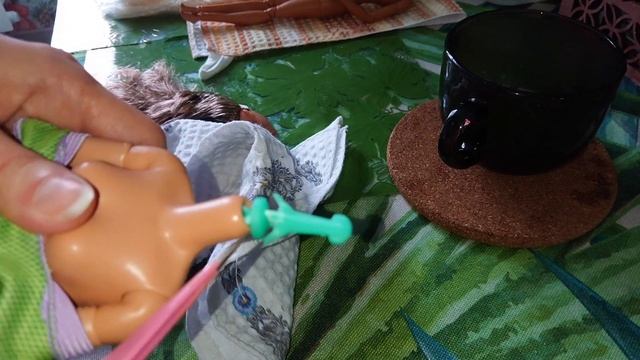 Как снять голову барби! почему ломается шея у барби 90х и другие полезные лайф-хаки! смотреть онлайн