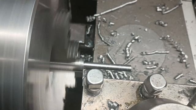 точим шпильки в субботу #токарка смотреть онлайн